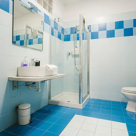 Grab A Flat In Coroneo