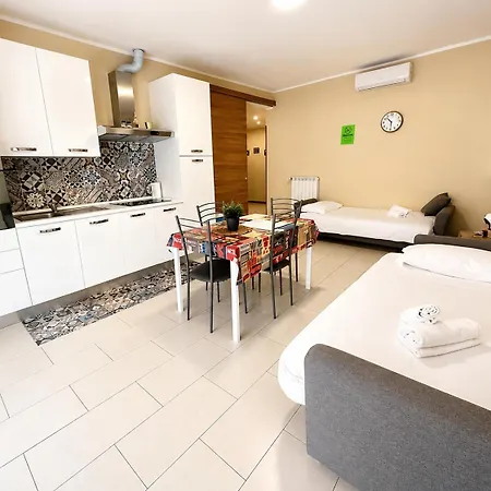 Apart Otel Grab A Flat In Coroneo 4*
