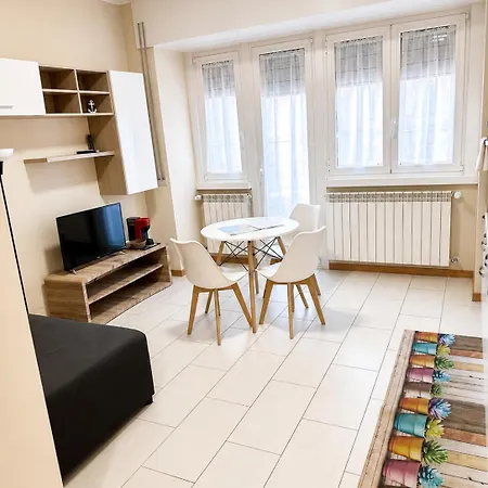 Grab A Flat In Coroneo Apart Otel 4*