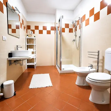Grab A Flat In Coroneo