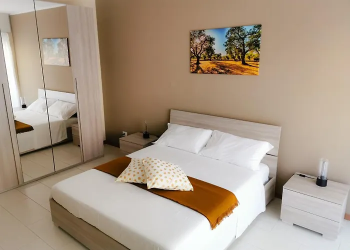 Grab A Flat In Coroneo Apartmanhotel Trieszt