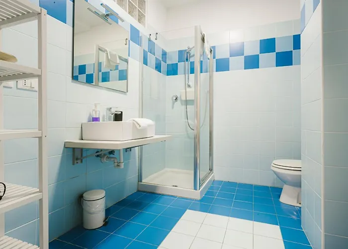 Grab A Flat In Coroneo