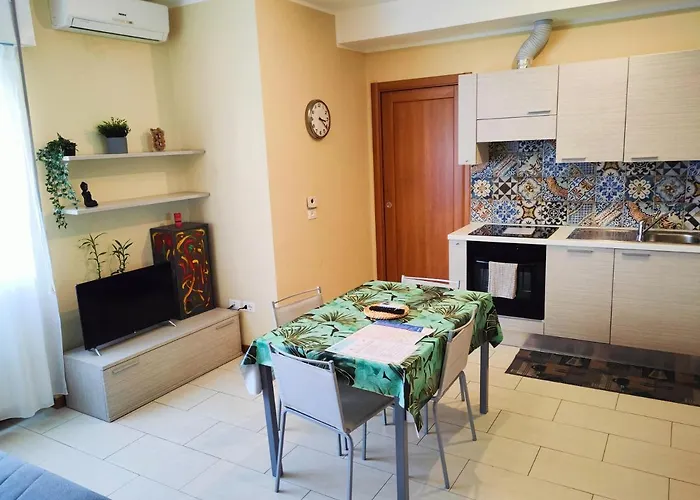 Grab A Flat In Coroneo Apartmanhotel