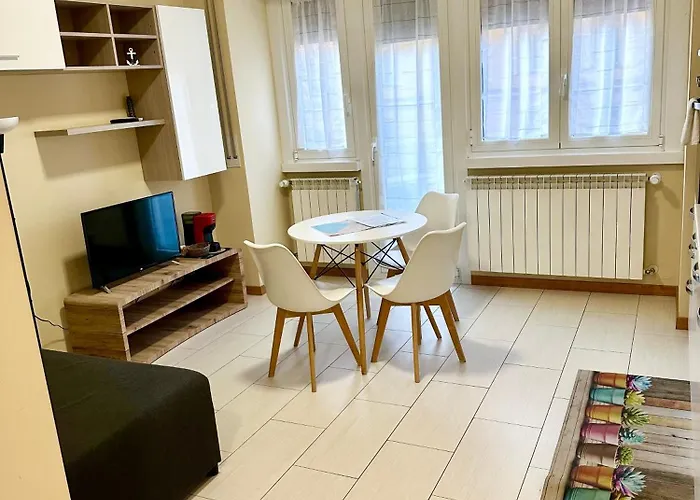 Grab A Flat In Coroneo Aparthotel